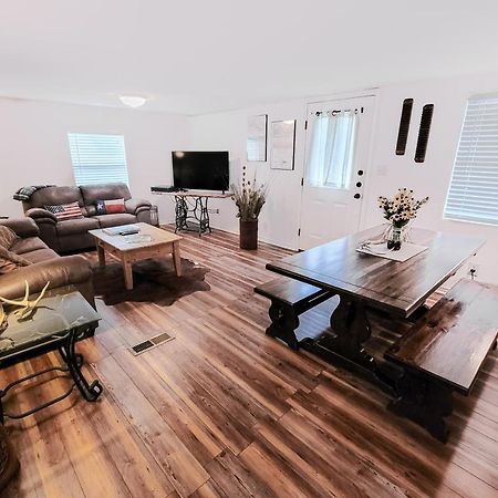 Antler Hill Villa Kerrville Bagian luar foto