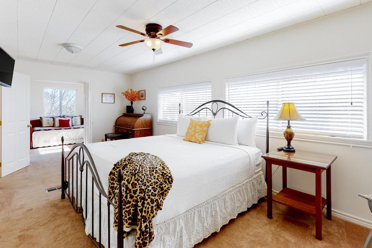 Antler Hill Villa Kerrville Bagian luar foto